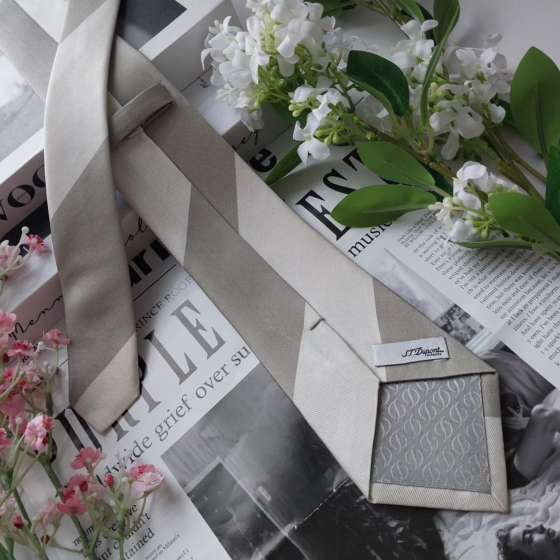 듀퐁 실크 아이보리 솔리드 슬림 넥타이 8cm A+~A등급 K1788
 상품이미지5