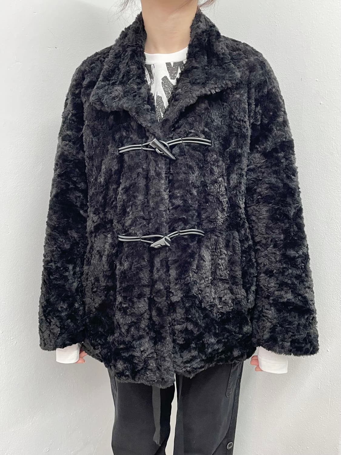 블랙 떡볶이 퍼자켓 상품이미지2