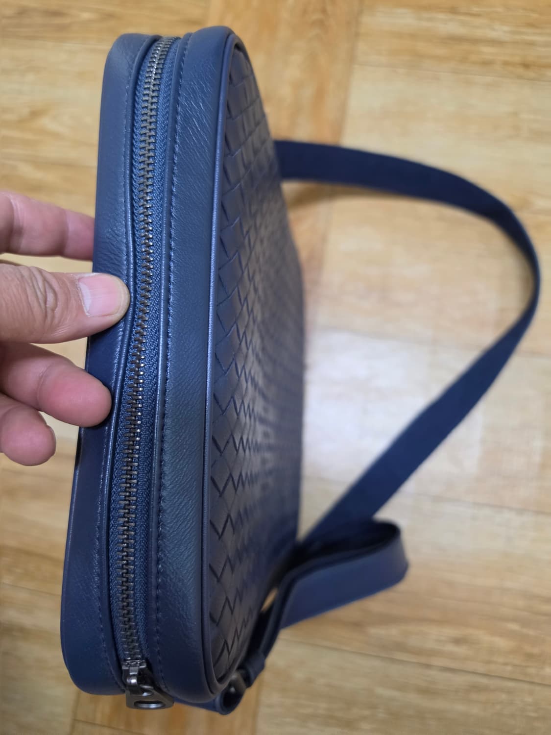 보테가크로스백  상품이미지2