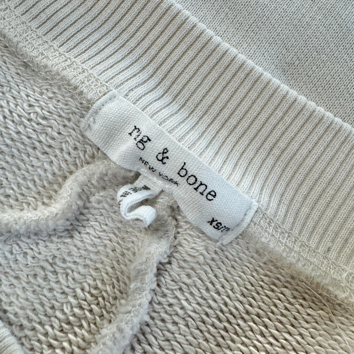 랙앤본 신상 로고 테리 스웨트 셔츠 상품이미지3