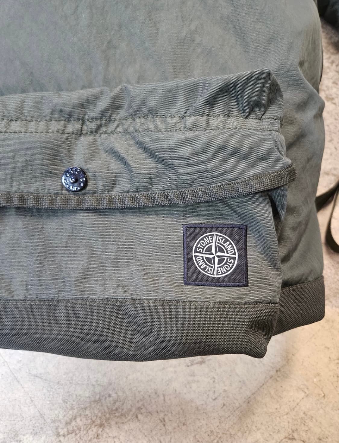 스톤아일랜드 백팩 상품이미지2