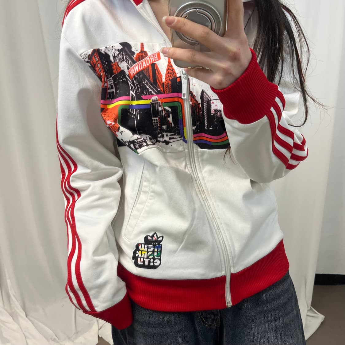 Adidas Manhattan Red & White Jersey 상품이미지3