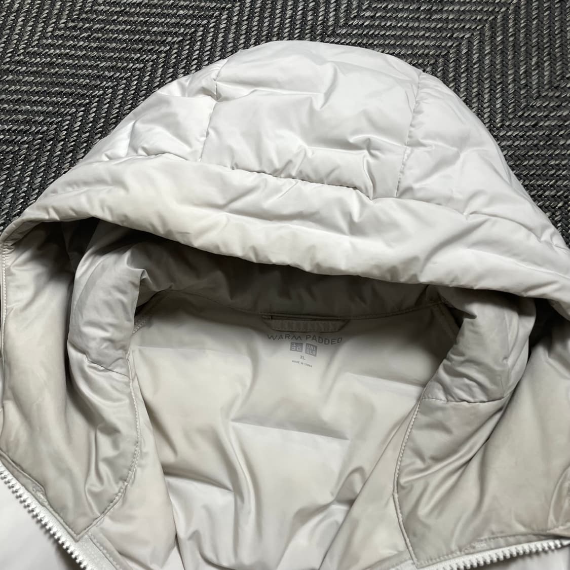 유니클로 퍼프테크 경량 후드 패딩 점퍼y 4567 상품이미지5