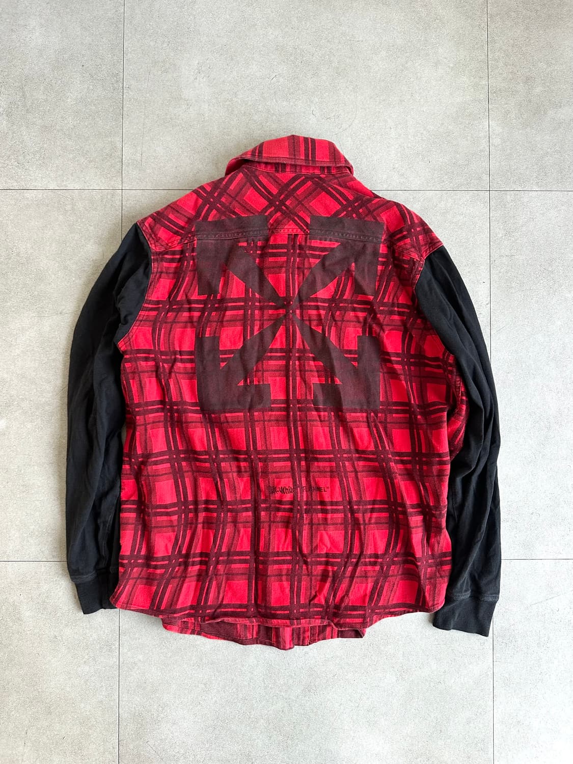 오프화이트 콘트라스트 체크 레이어드 셔츠 상품이미지5