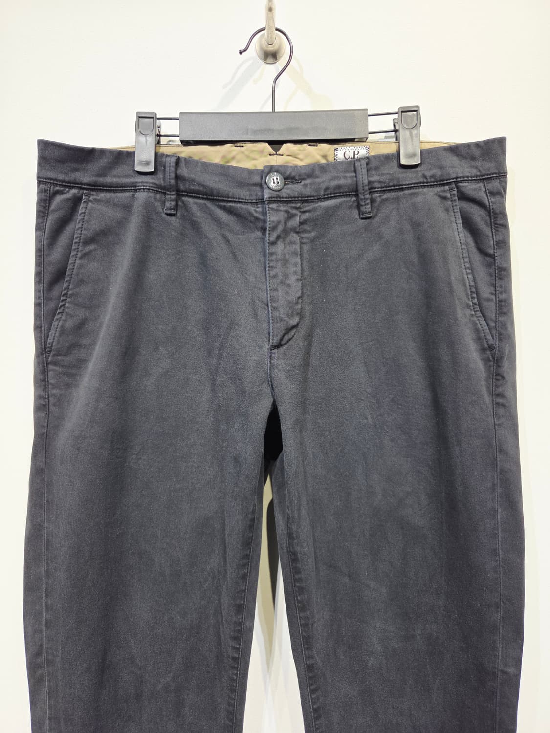C.P. COMPANY 씨피컴퍼니 가먼트다잉 코튼 스판 팬츠 상품이미지3
