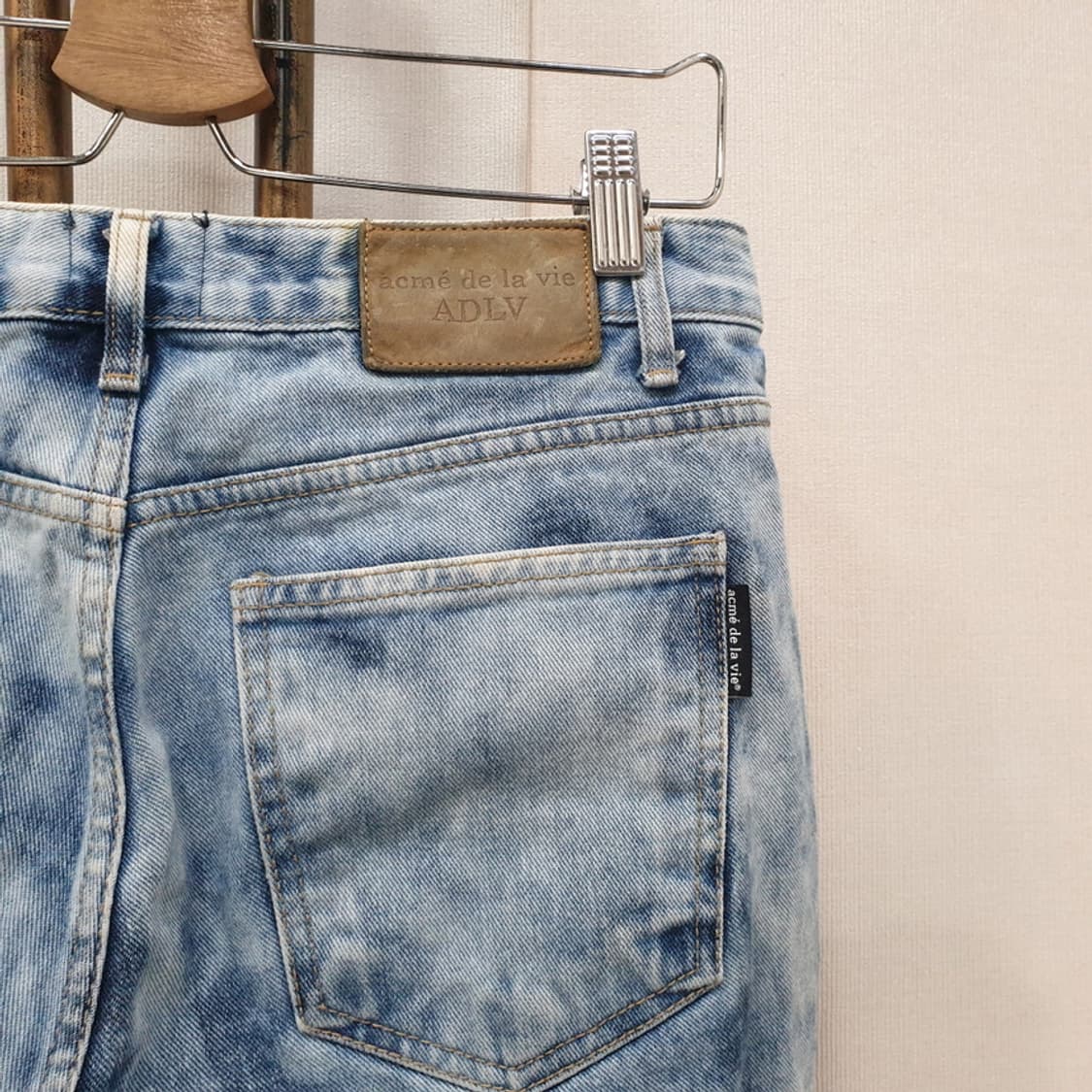 (JJ29193)아크메드라비 청바지 1 (28)
 상품이미지5