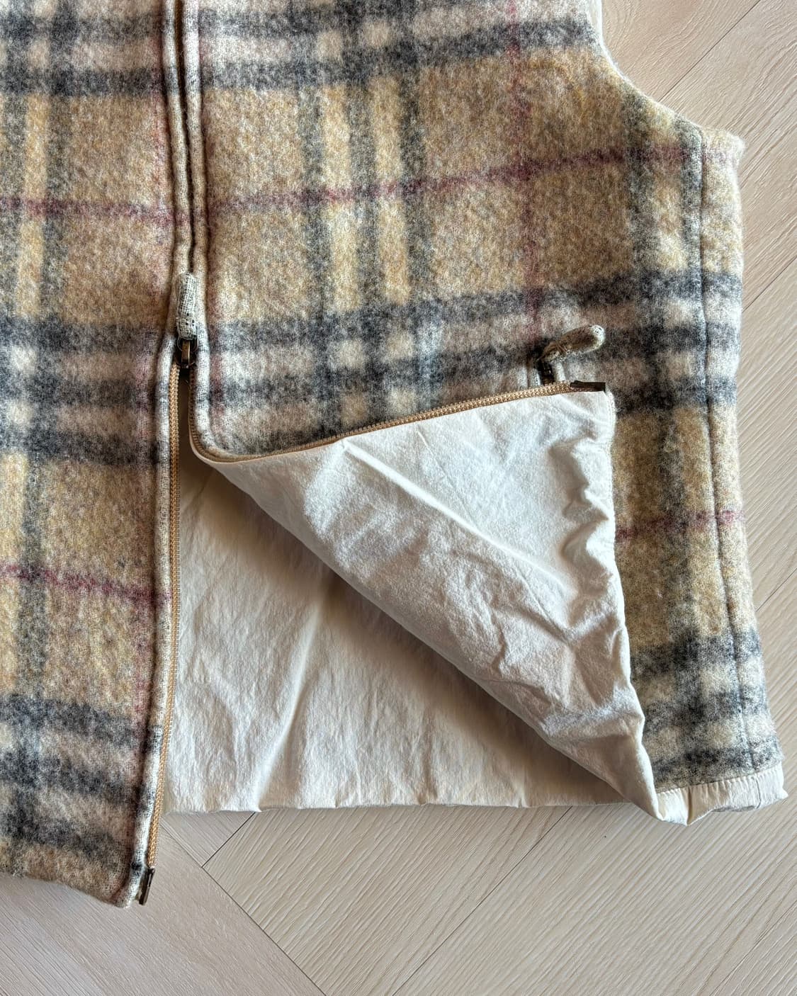 버버리 프로섬 베스트 AW1999 상품이미지4