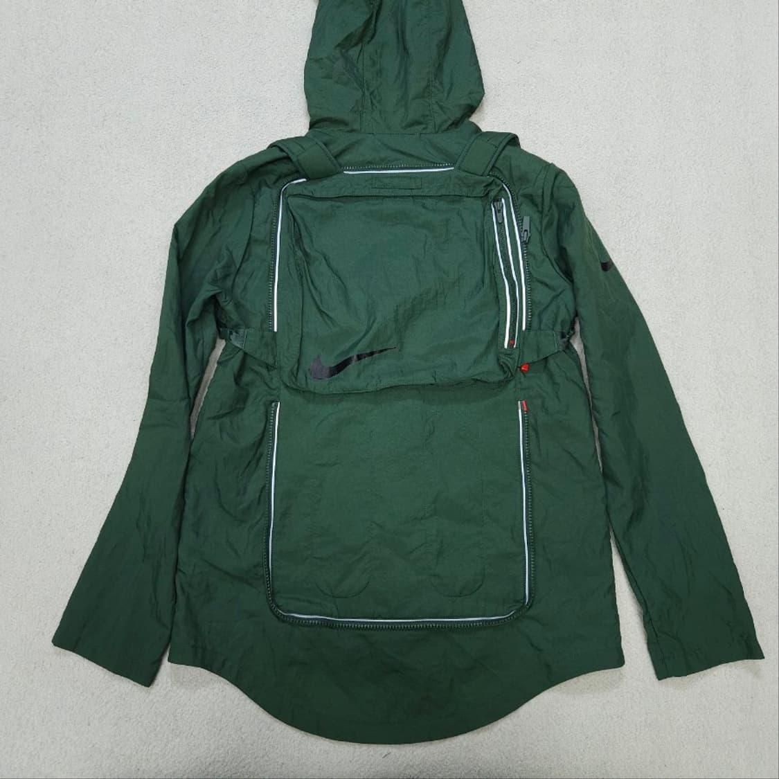 나이키 패커블 테크팩 바람막이 XL 상품이미지2