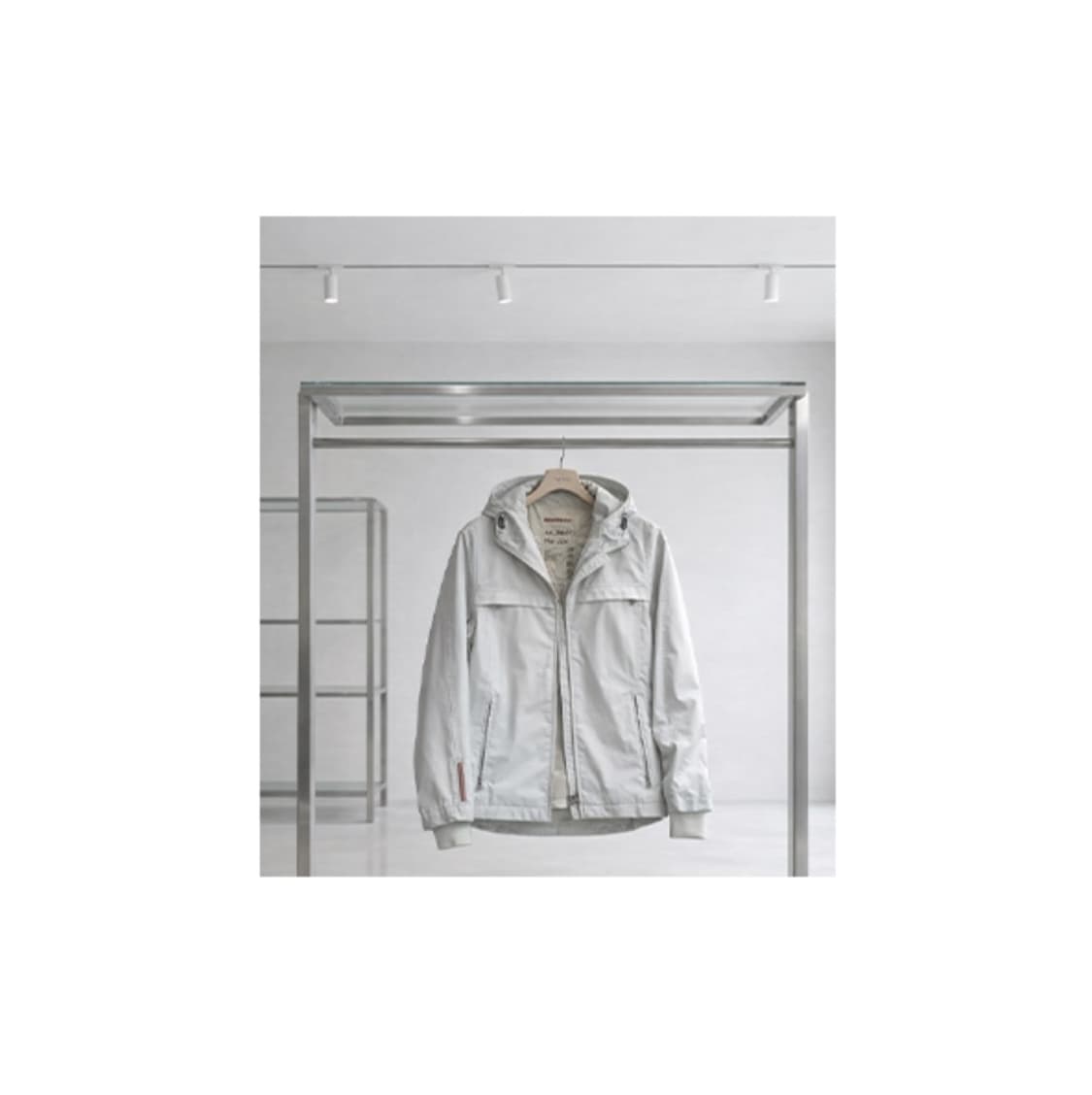 프라다 고어텍스 바람막이 여성 자켓 상품이미지1