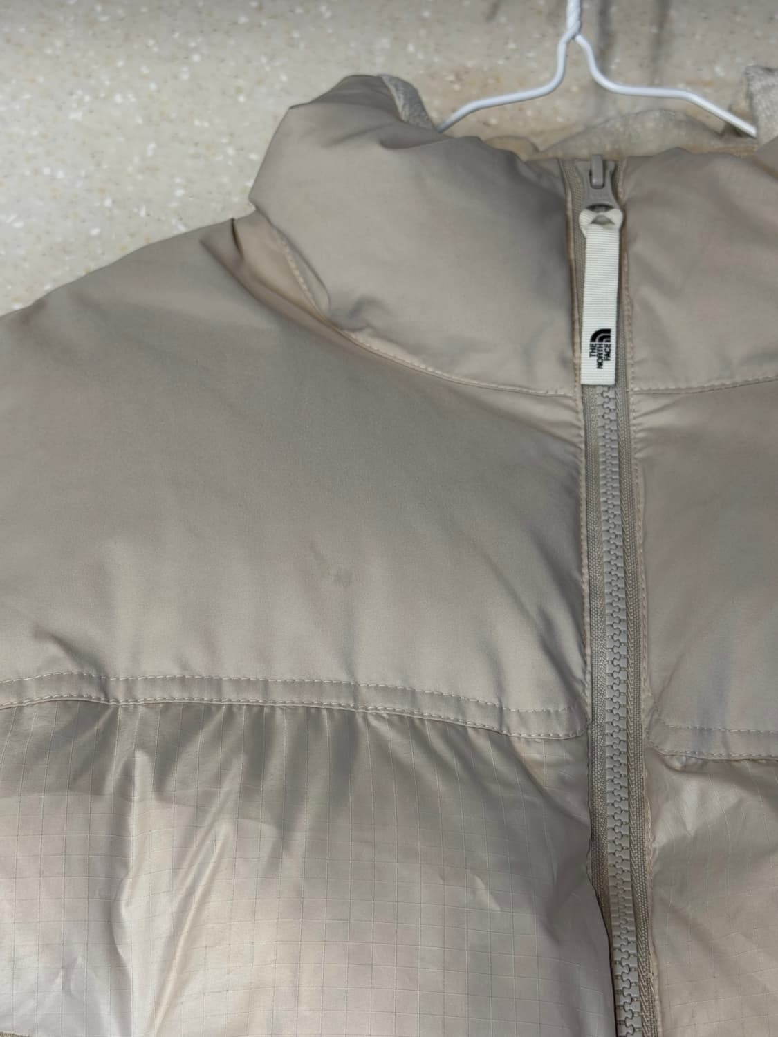 (S) 노스페이스 화이트라벨 눕시 숏패딩 크림 베이지 상품이미지2