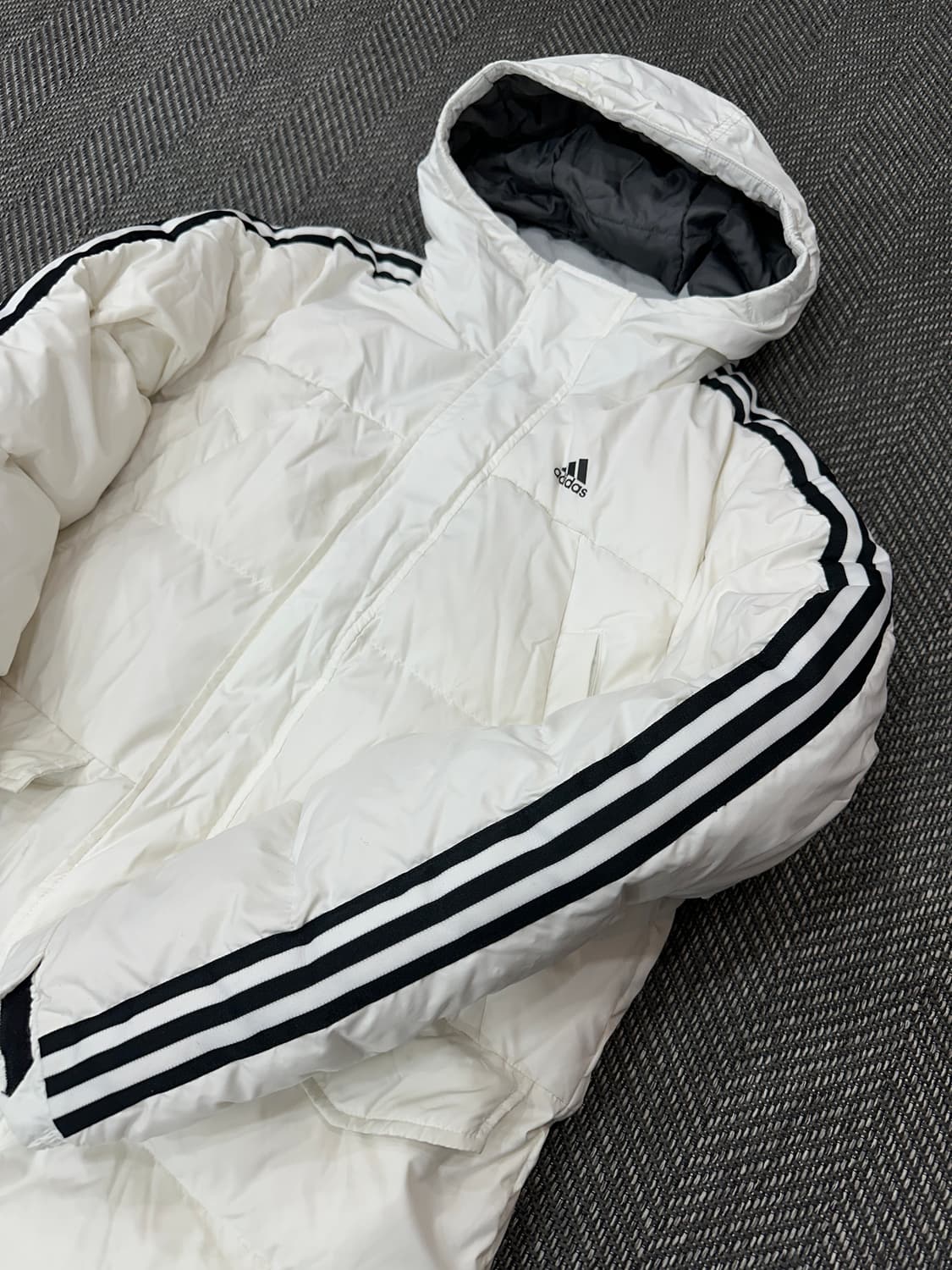 아디다스 롱패딩 화이트 상품이미지2