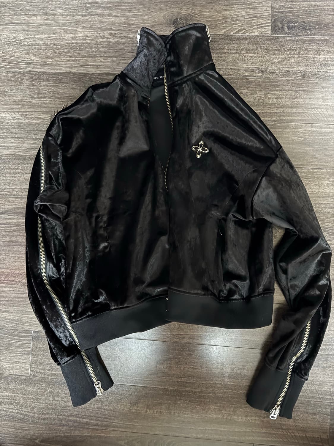 써저리 사이드 벨벳 트랙 자켓 블랙 상품이미지2