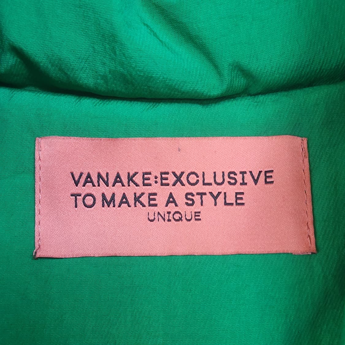 반에이크 그린 패딩 조끼 상품이미지3