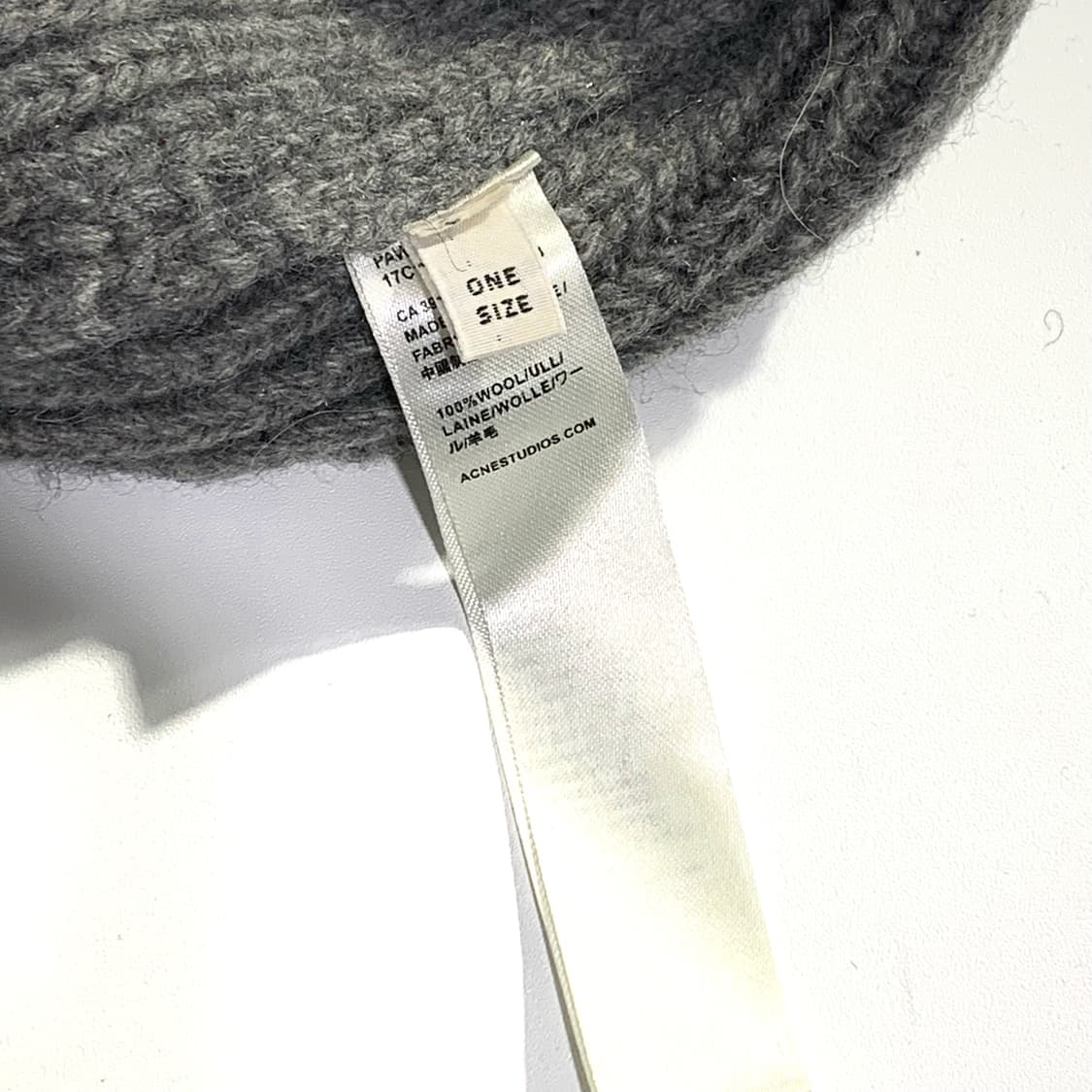 아크네 스튜디오 페이스 비니 상품이미지3