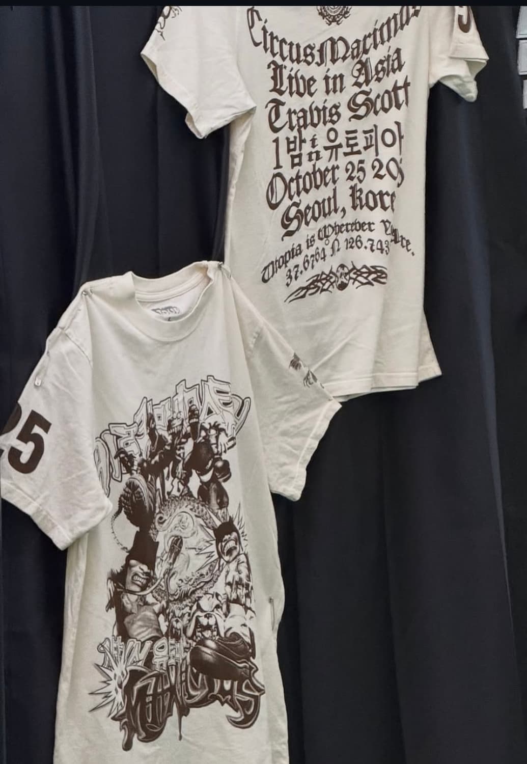 ( L ) 트래비스스캇 머천 반팔티 상품이미지1