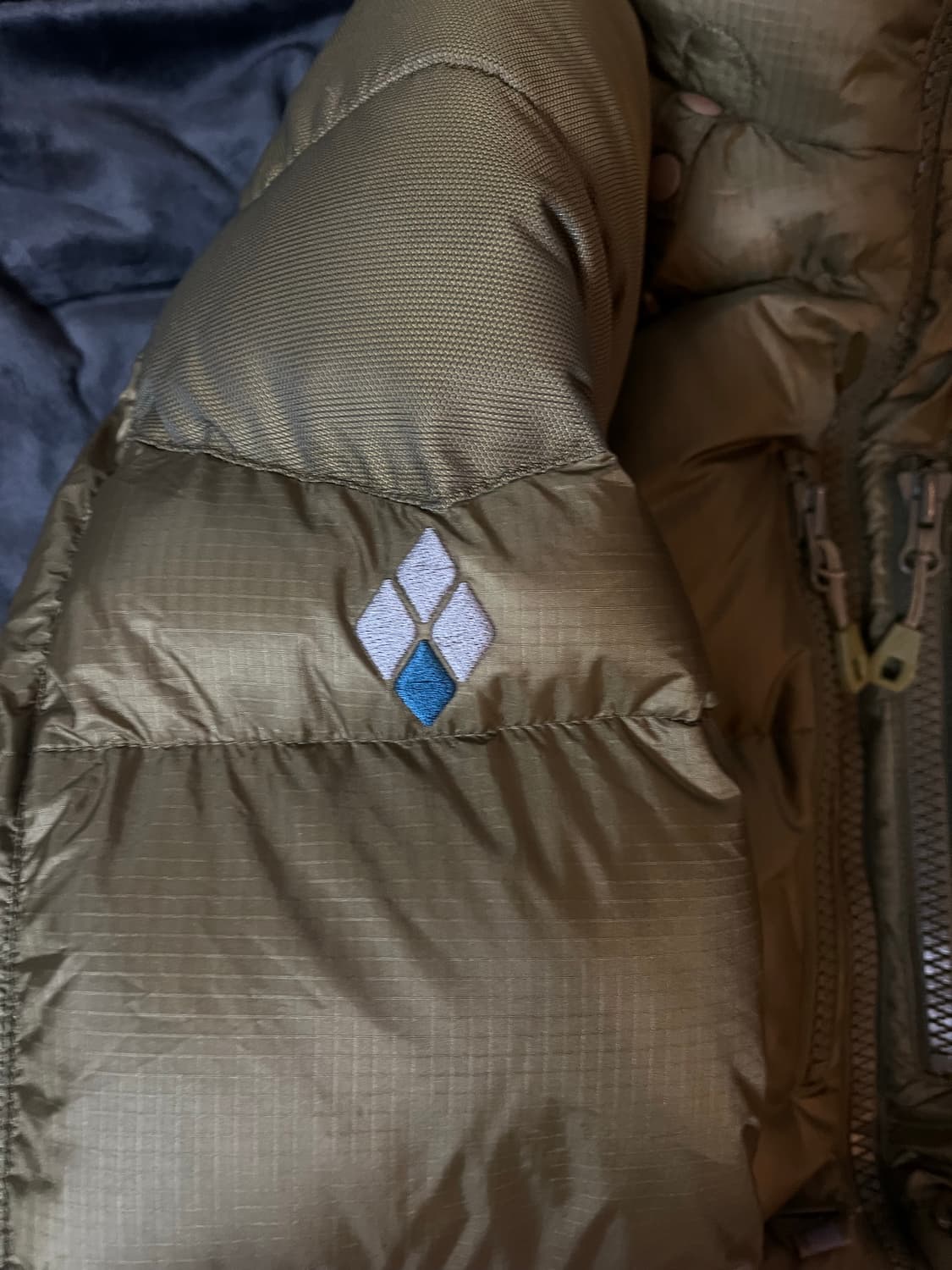 몽벨 패딩 상품이미지3