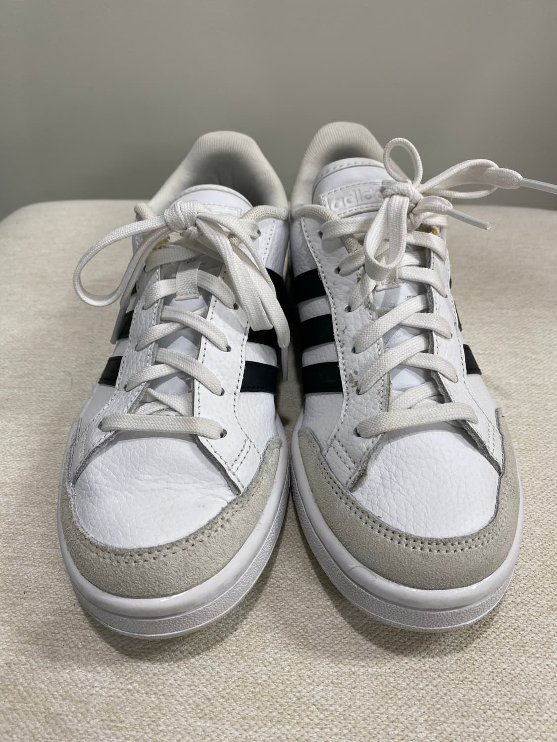 아디다스 오리지널 스니커즈 235 상품이미지4