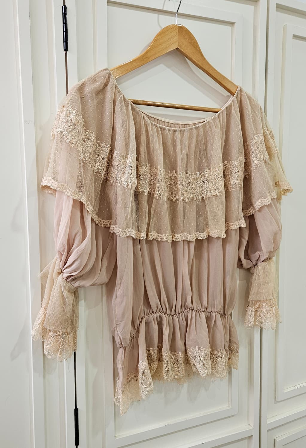 레이스 케이프 블라우스 상품이미지2