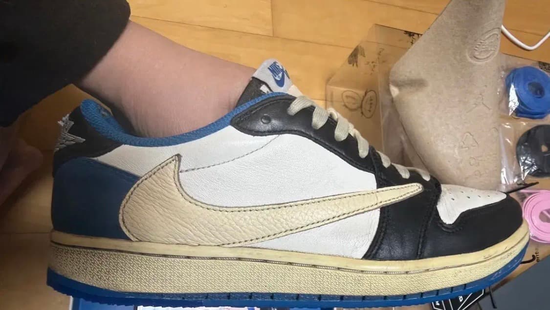 트래비스 스캇 프라그먼트 조던1 로우 \사용감 있음 275 상품이미지3