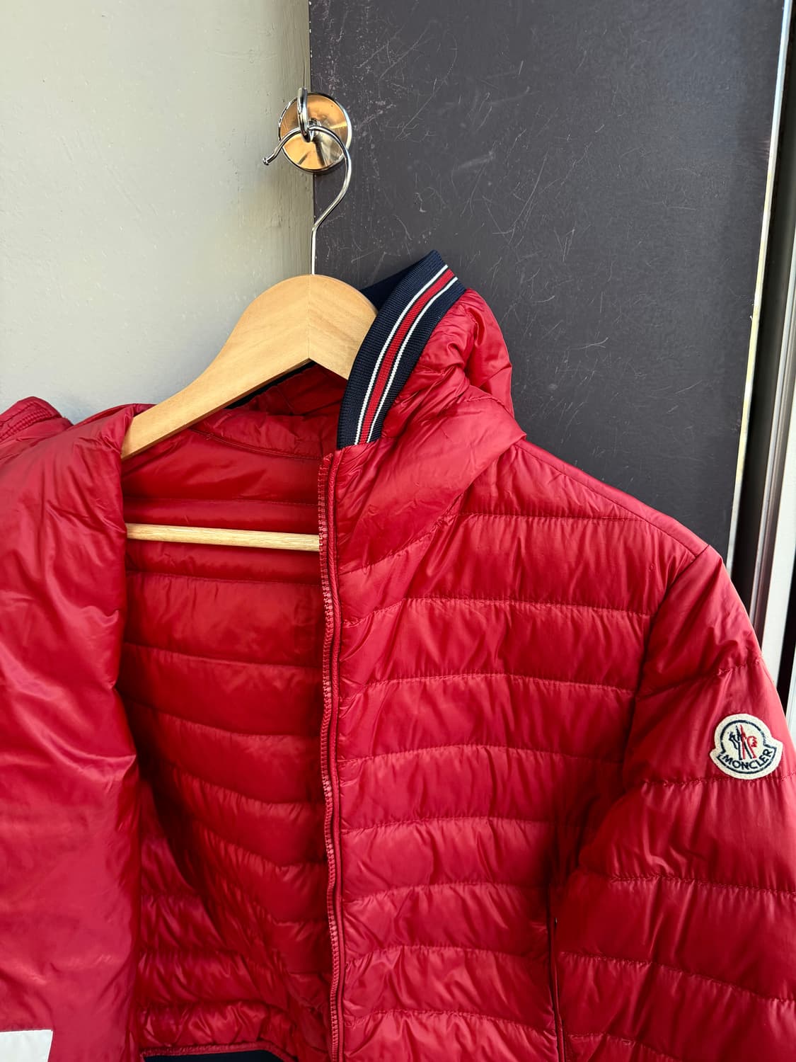 14Y.55/ 몽클레어 ELOIT 구스다운 후디 경량패딩 상품이미지6