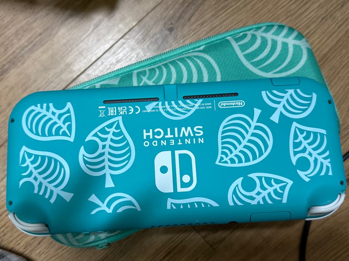 닌텐도 스위치 라이트 동물의 숲 에디션 터콰이즈  상품이미지3