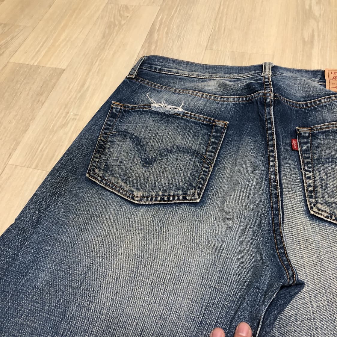 (32) 리바이스 501 스트레이트핏 04501-0064 워시드 데님 상품이미지8