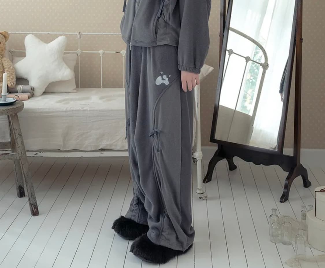 허그유어스킨 스트링 플리스 팬츠 차콜 상품이미지1