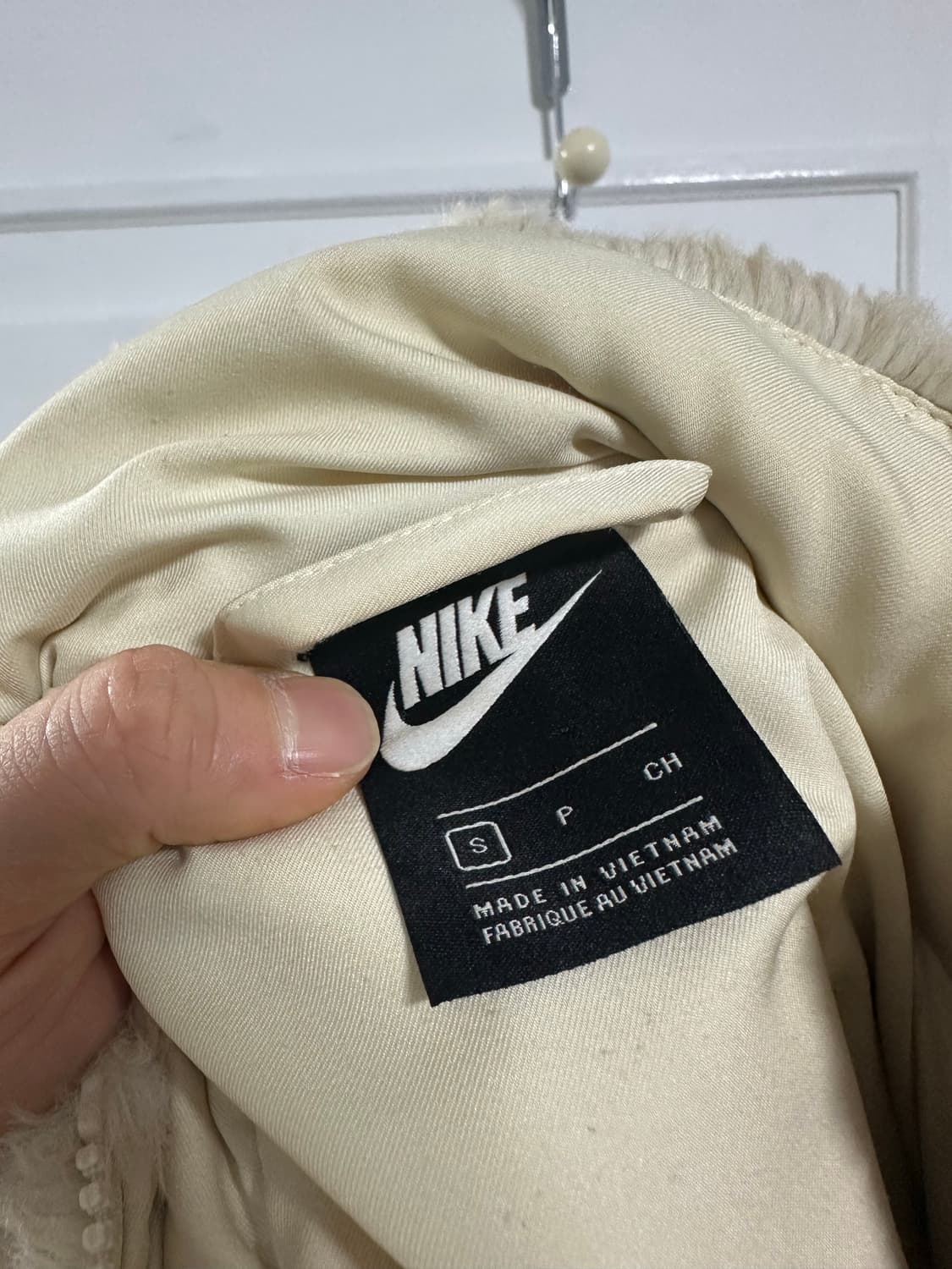 나이키 NSW 포우 퍼 자켓 상품이미지3