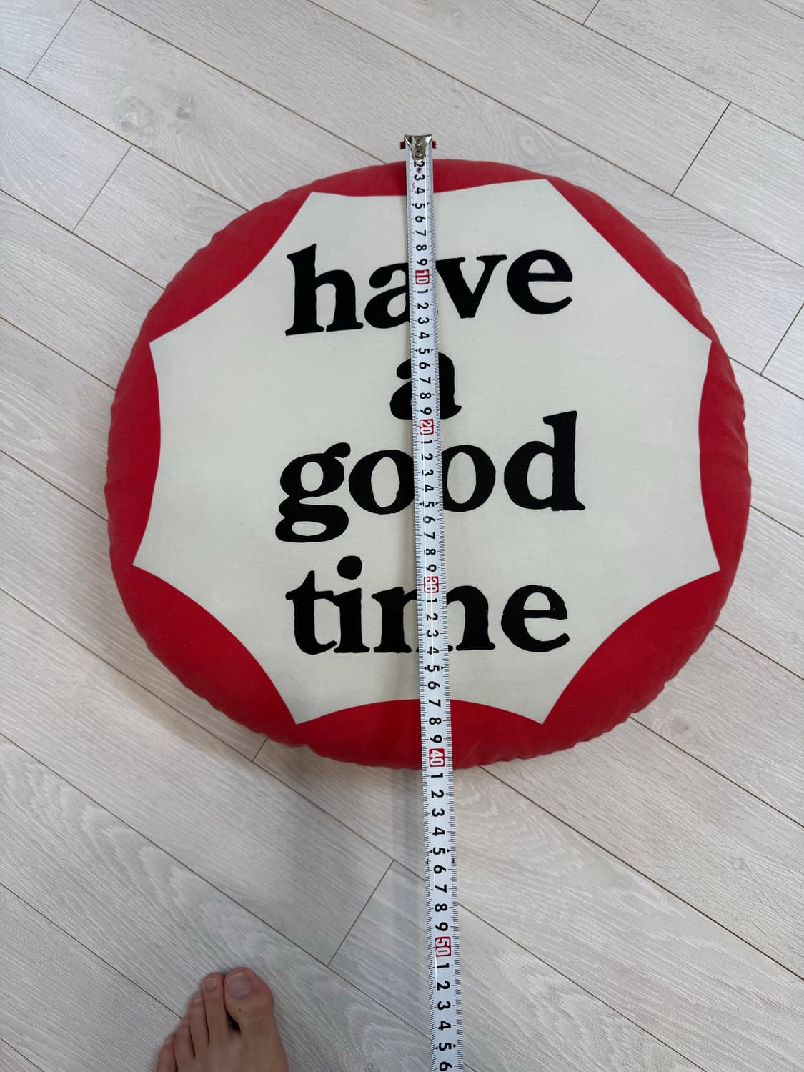 정품 Have a good time 원형 쿠션 상품이미지3