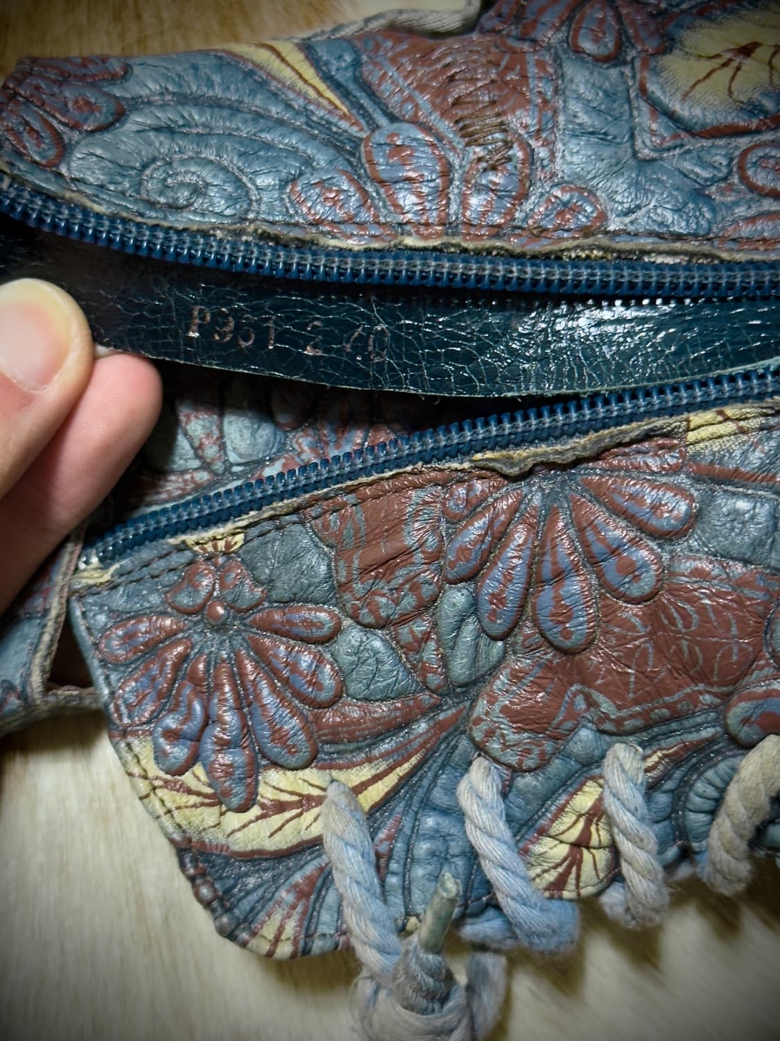 Flowers Embossing sheep Leather Boots 상품이미지10