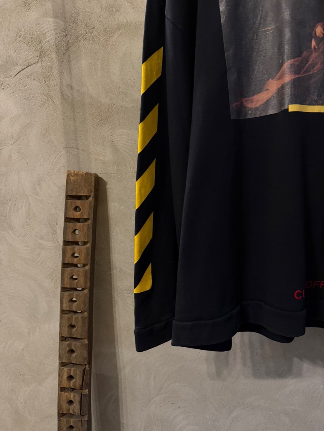 오프화이트 스웻셔츠 남성100 상품이미지4