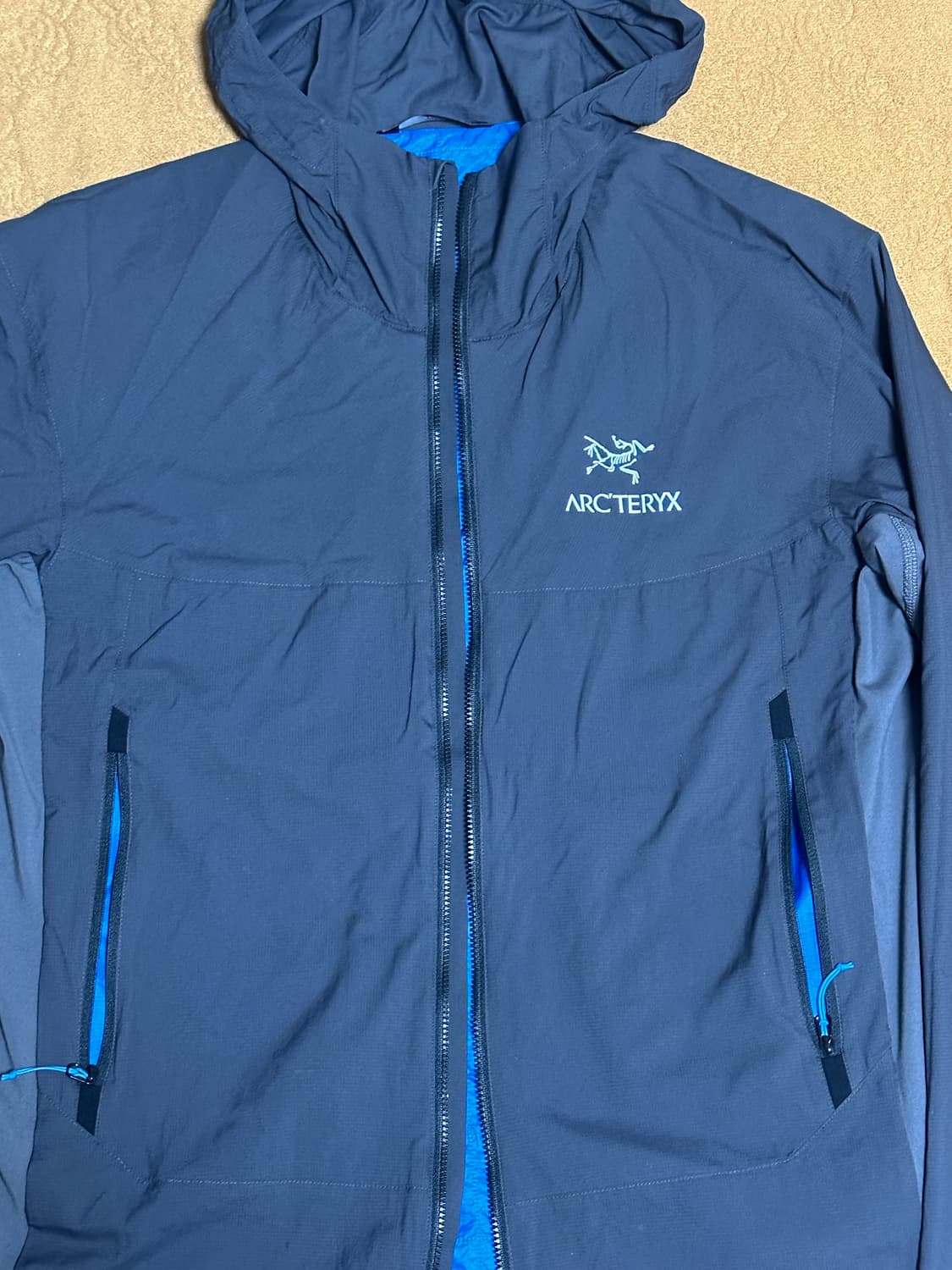 Arc'teryx 아톰 후디(바람막이) 남성 M 상품이미지2