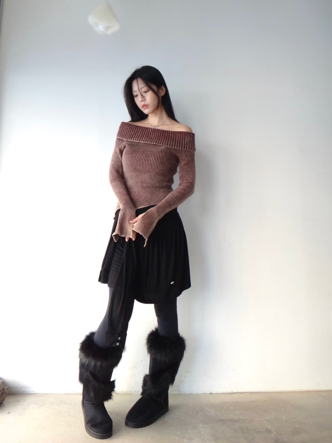 Off shoulder unbalanced knit / red 상품이미지4