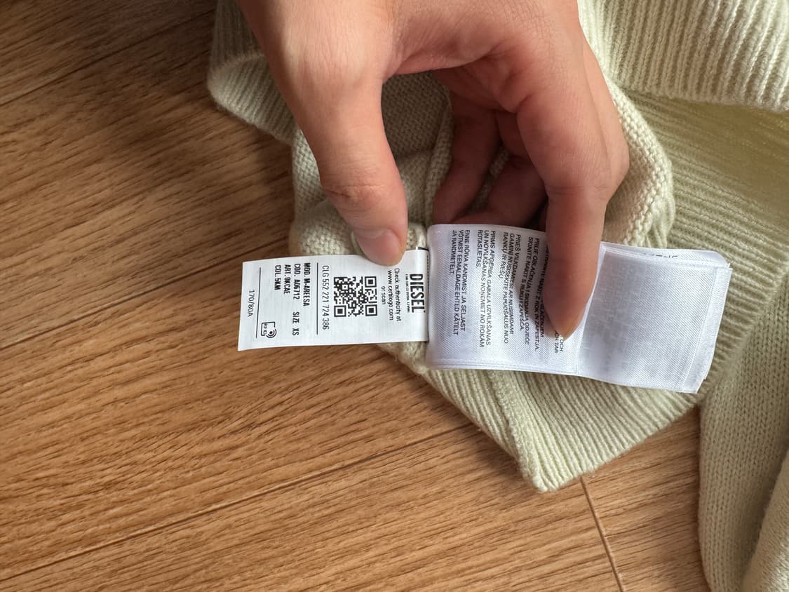 디젤 컷아웃 크롭 니트 XS 상품이미지2