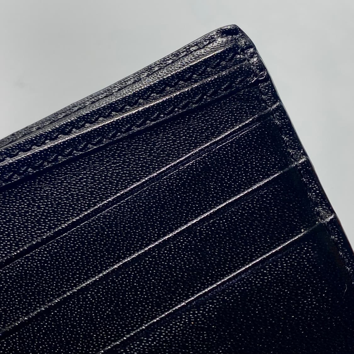 [정품] 비비안웨스트우드 ORB 플레이트 사피아노 레더 반지갑 상품이미지5