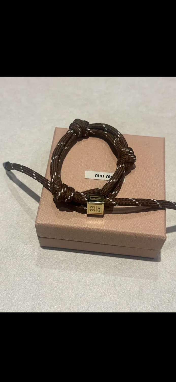 미우미우 코듀로이 팔찌 토바코 상품이미지2