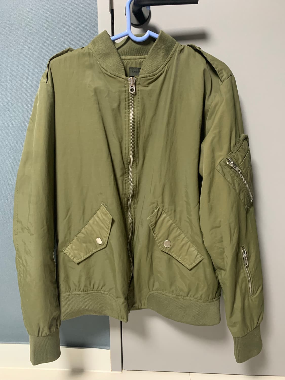 디젤 ma1 플라이트 자켓 상품이미지1