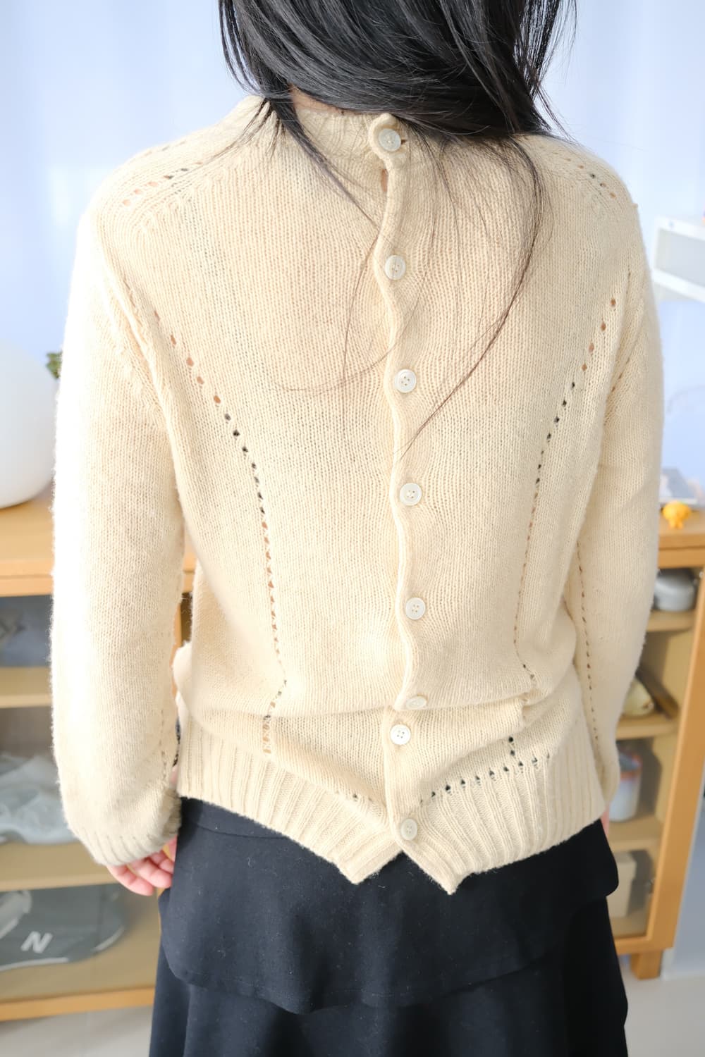 Cashmere back button cardigan 상품이미지2