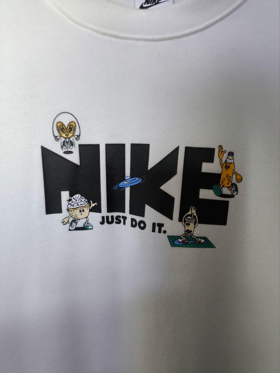 XL 나이키 루니툰 맨투맨 티셔츠 상품이미지2