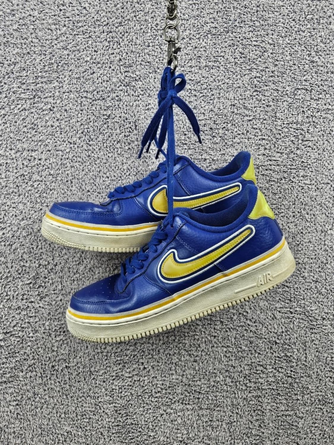 나이키에어포스1 '07LV8스포츠워리어스 스니커즈(270MM)/10959 상품이미지1