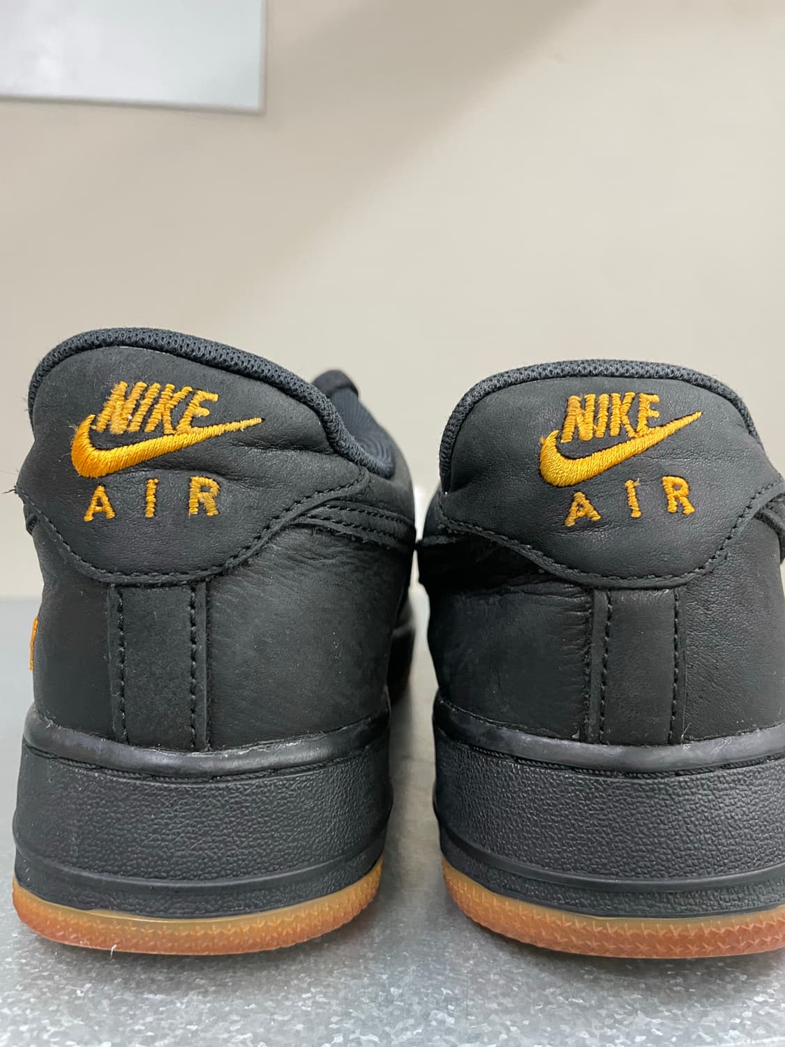 나이키 에어포스1 로우 고어텍스 블랙 265 상품이미지9