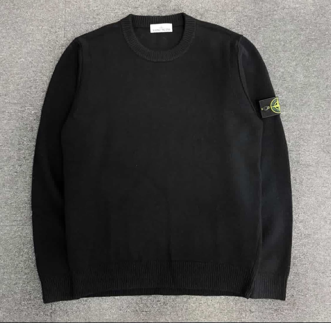 스톤아일랜드 니트{S~L까지 다 있습니다} 상품이미지1