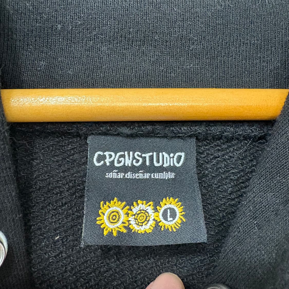 꼼파뇨 후드티 상품이미지4