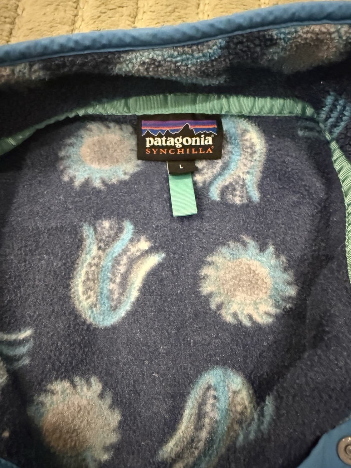 22SP 파타고니아 신칠라 스냅T 네이비 해초 패턴 상품이미지3