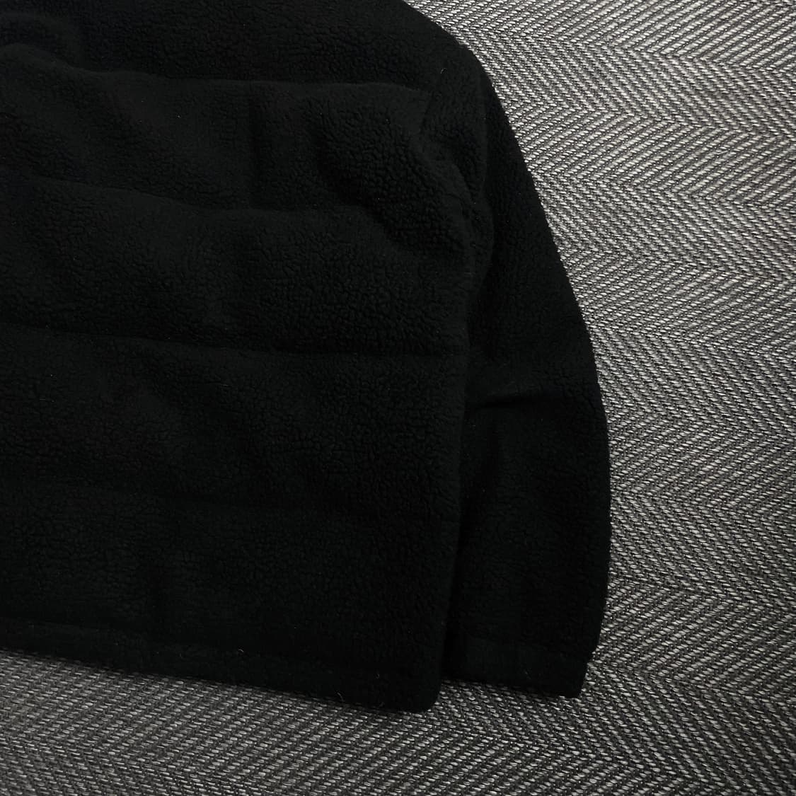 퓨마 자수로고 덕다운 푸퍼 쉐르파 플리스 패딩 점퍼 블랙 y 4780 상품이미지6
