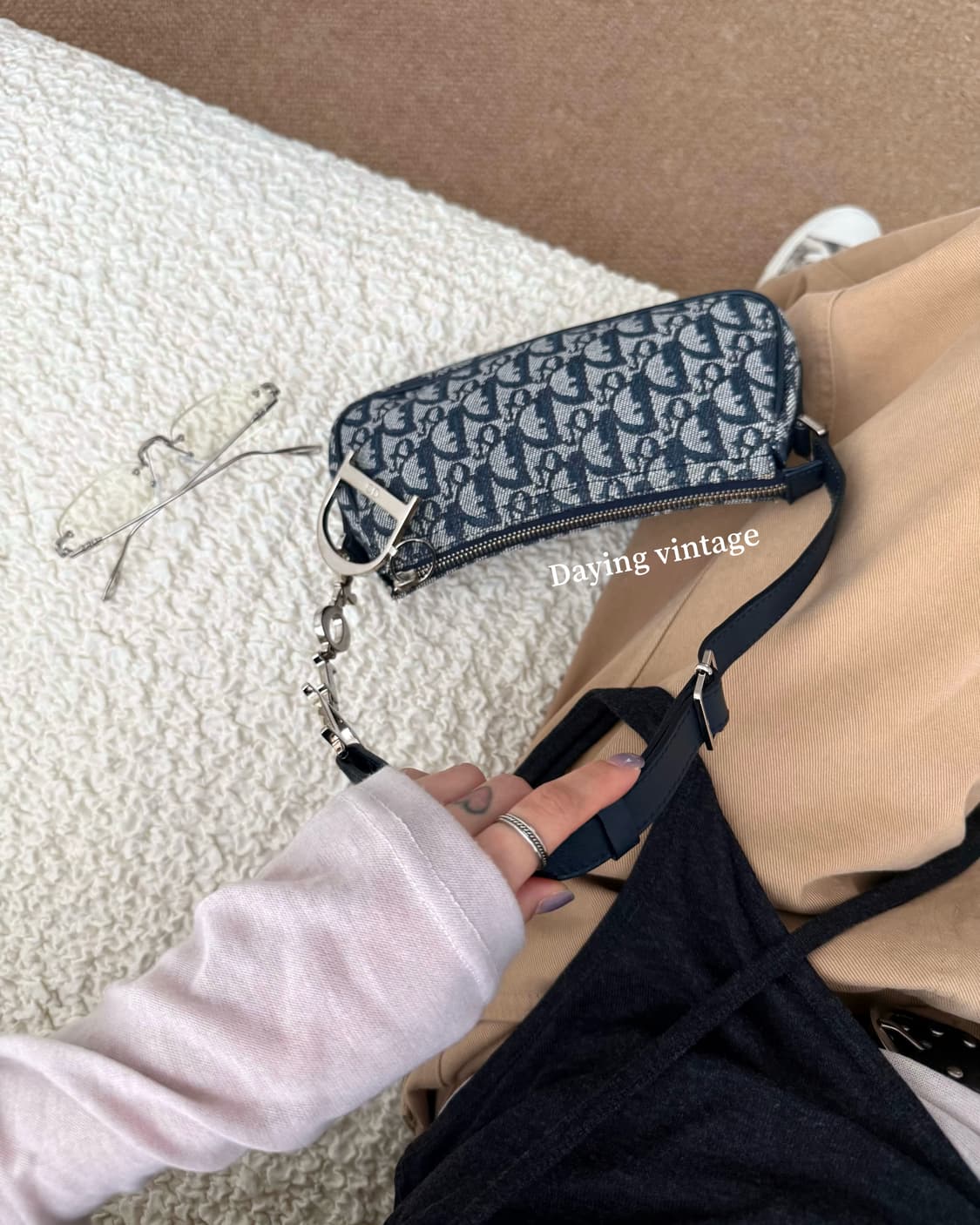 디올 오블리크 D링 미니 숄더백 상품이미지10