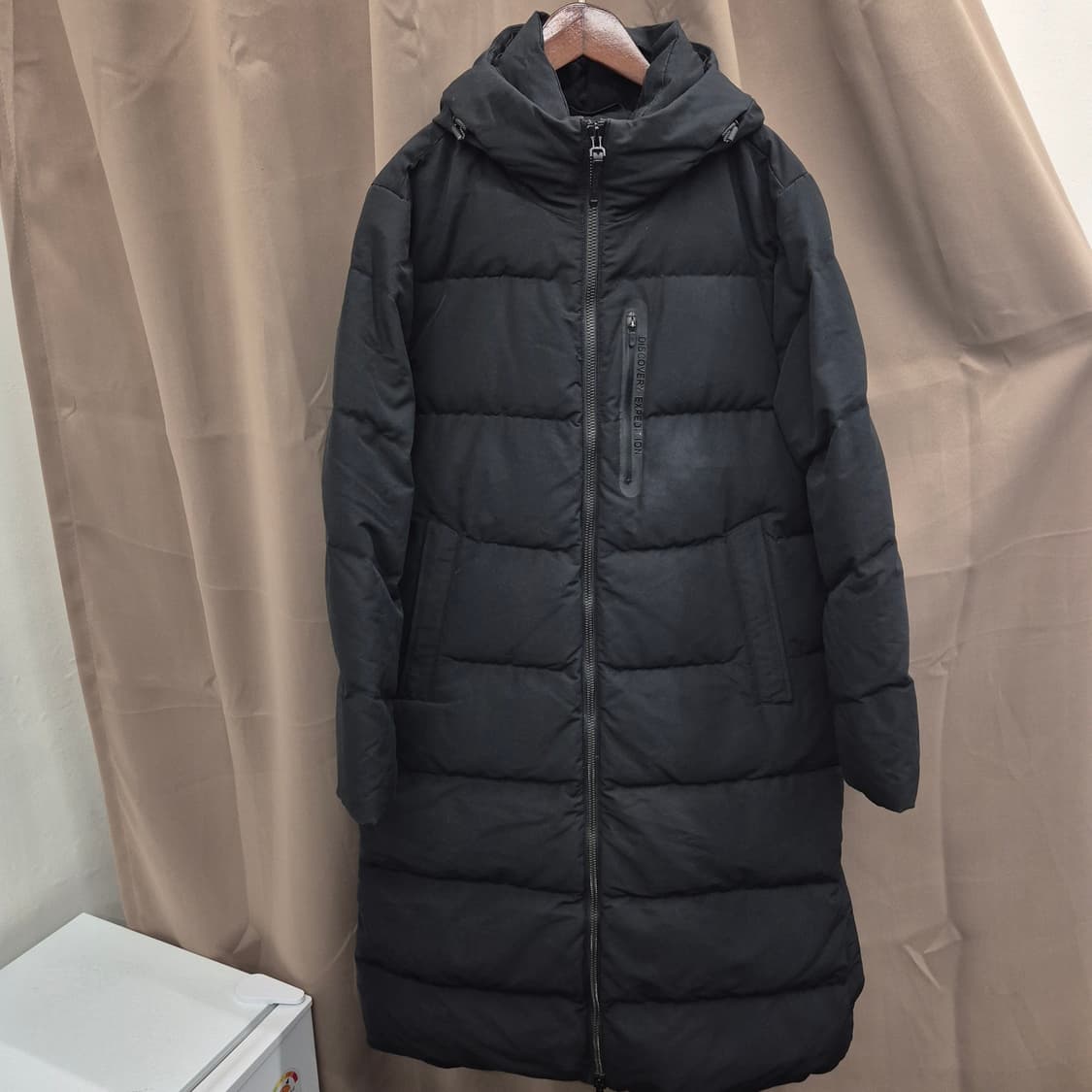 디스커버리 익스페디션 블랙 롱패딩 상품이미지1