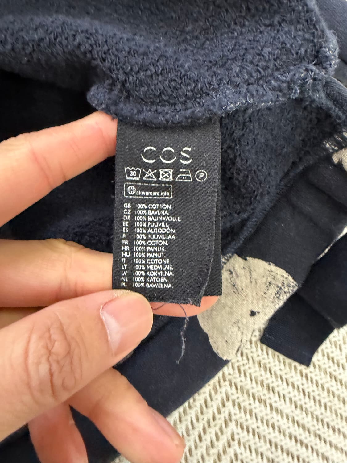 정품) COS 코스 여성 플라워 프린트 맨투맨 S 상품이미지7