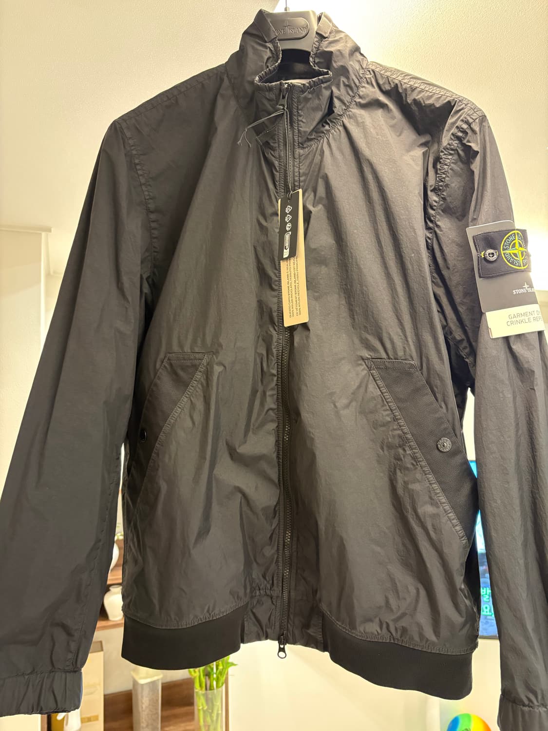 스톤아일랜드 26ss 크링클랩스 NY 자켓 상품이미지3