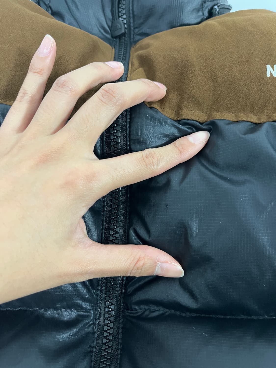 노스페이스 700 패딩 (85) 상품이미지4